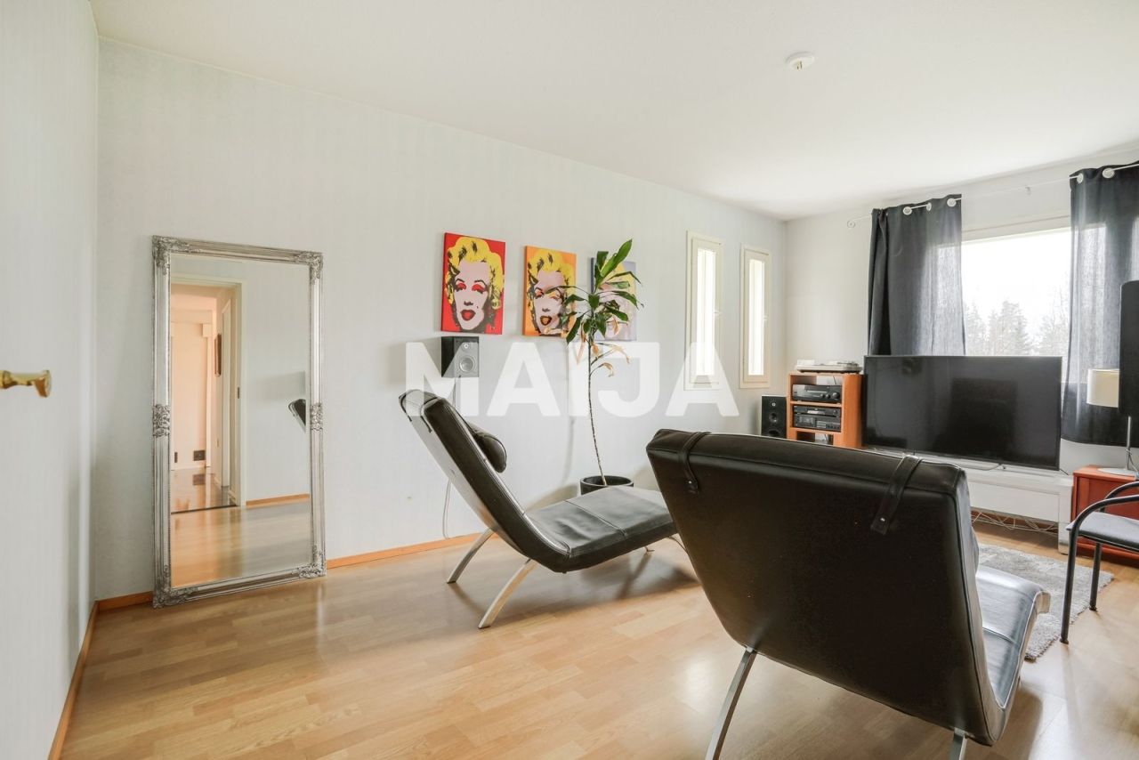 Дом в Холлола, Финляндия, 200 м² - фото 17