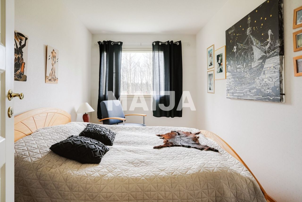 Дом в Холлола, Финляндия, 200 м² - фото 18