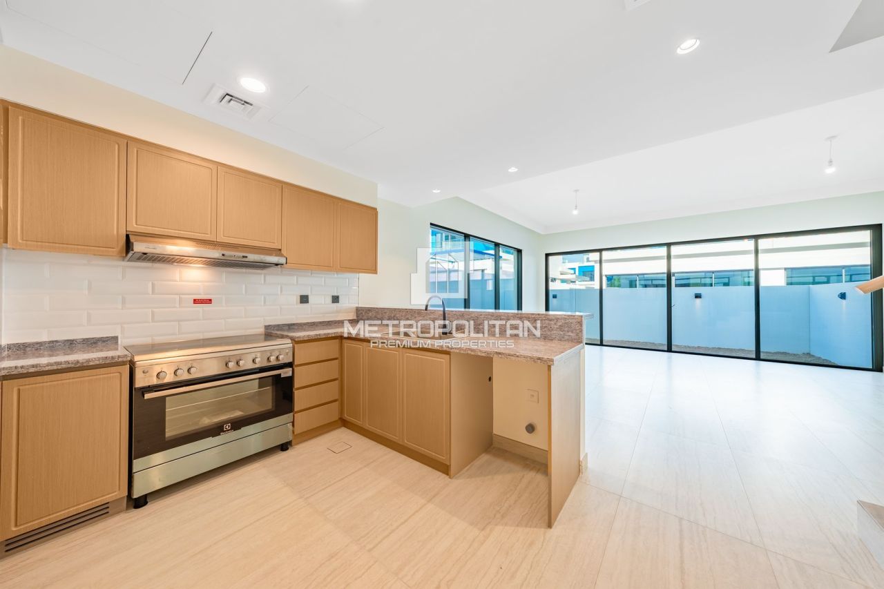 Таунхаус в Дубае, ОАЭ, 288 м² - фото 4