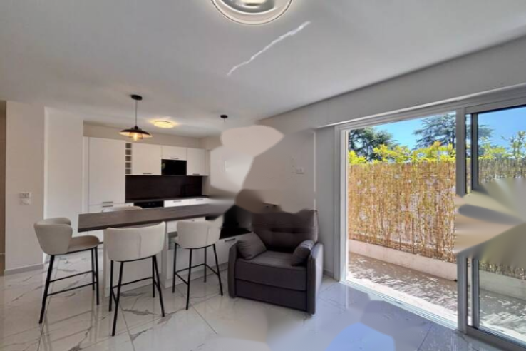 Квартира в Каннах, Франция, 49 м² - фото 1