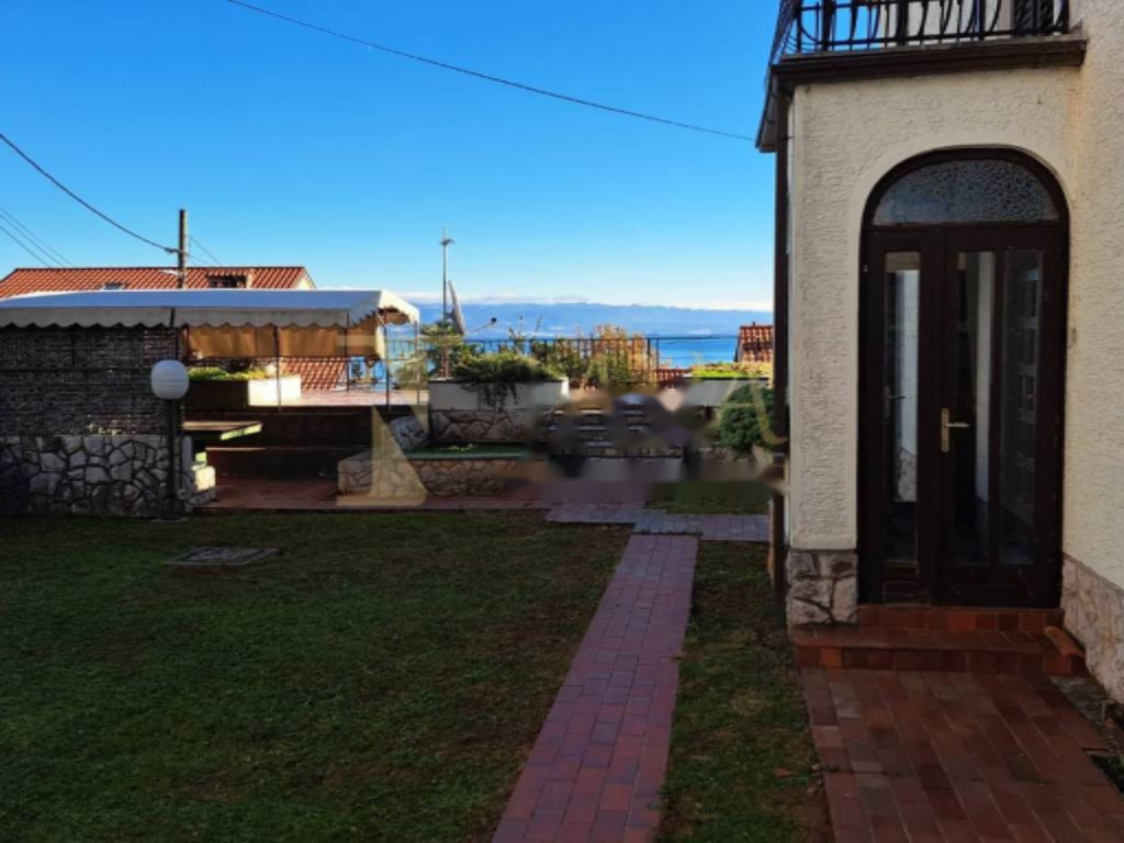 Дом в Опатии, Хорватия, 196 м² - фото 1