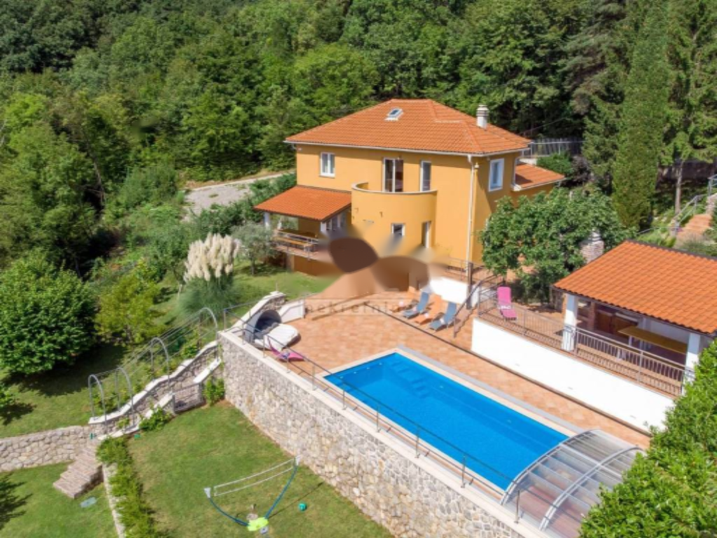 Дом в Опатии, Хорватия, 200 м² - фото 1