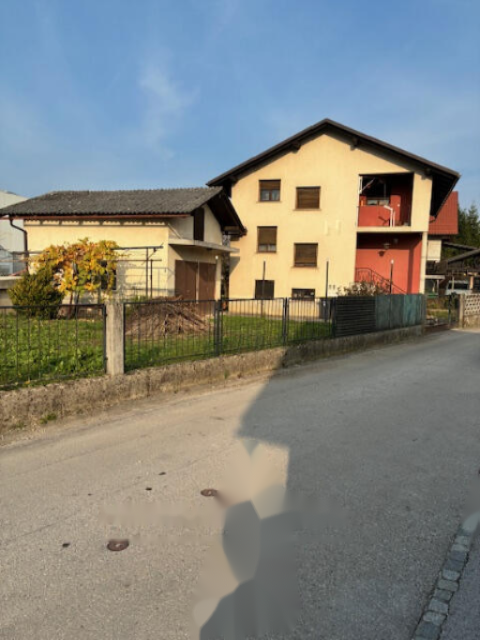 Земля в Любляне, Словения, 604 м² - фото 8