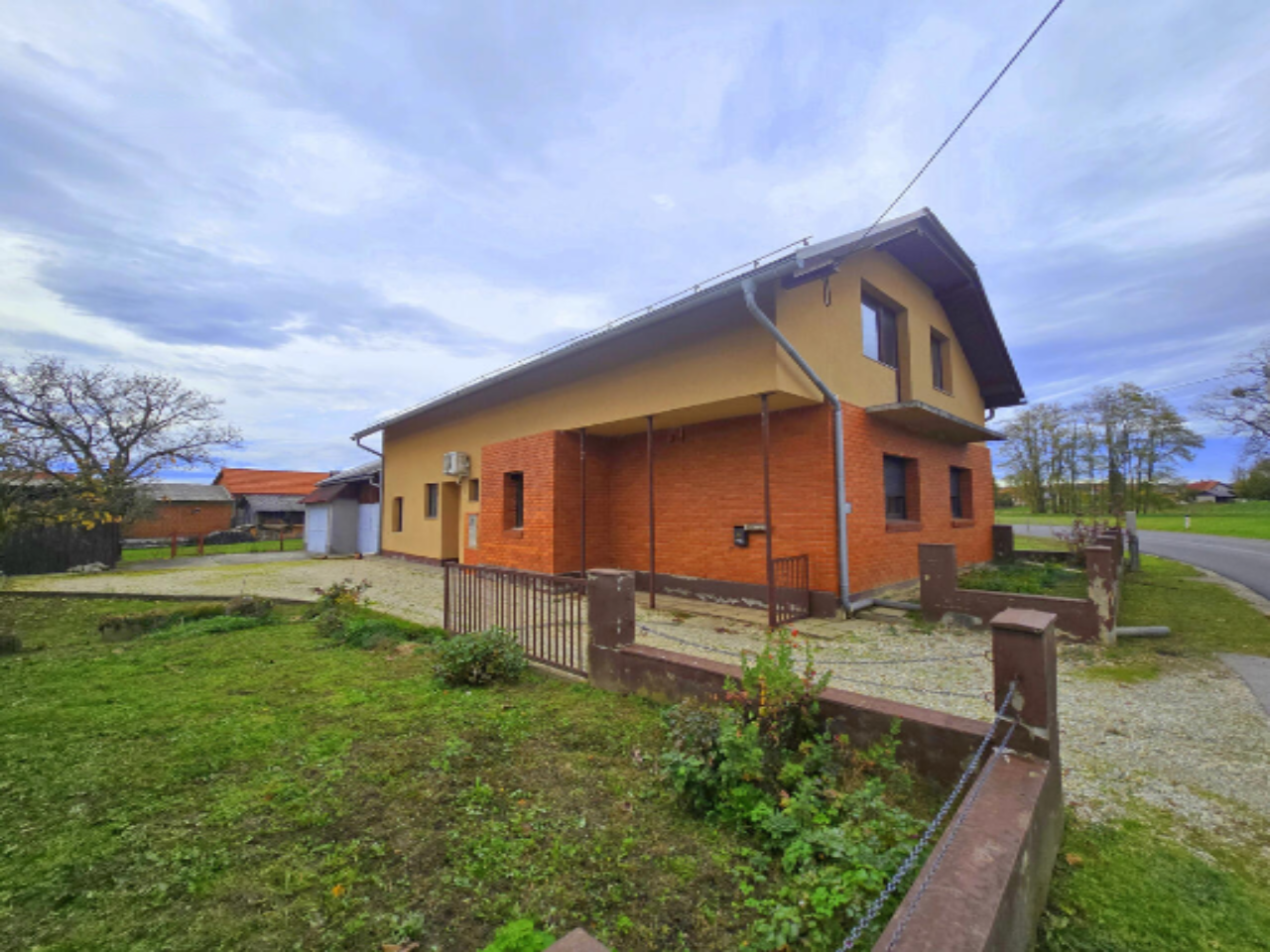 Дом в Лендаве, Словения, 270 м² - фото 11