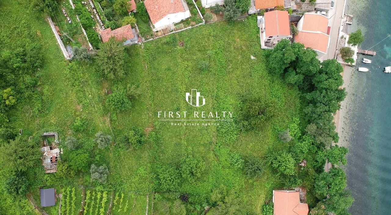 Земля в Столиве, Черногория, 4 000 м² - фото 3