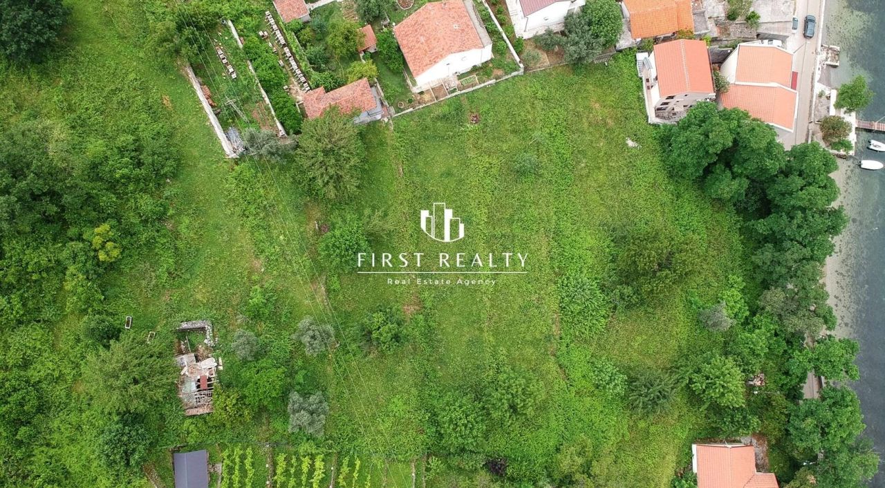 Земля в Столиве, Черногория, 4 000 м² - фото 4