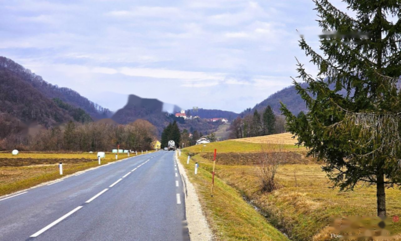 Дом в Шмарье-при-Елшах, Словения, 170 м² - фото 12