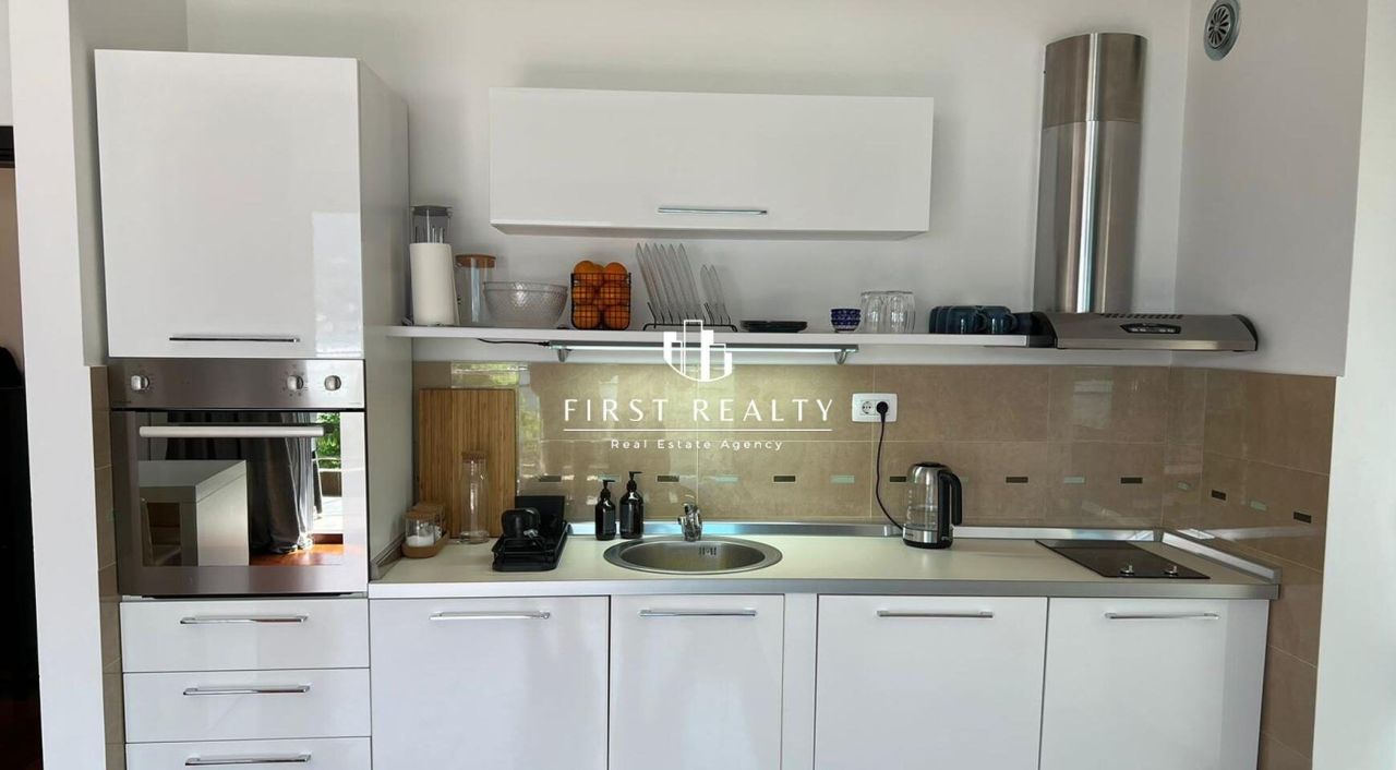 Квартира в Доброте, Черногория, 61 м² - фото 3