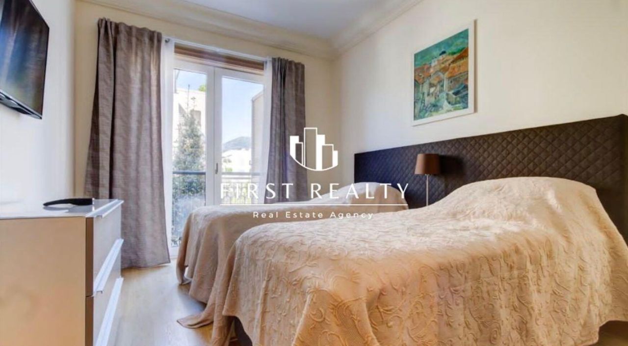 Апартаменты в Тивате, Черногория, 107 м² - фото 9