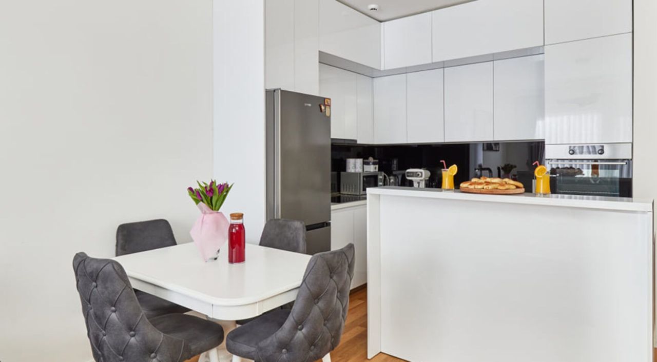 Квартира в Доброте, Черногория, 75 м² - фото 3