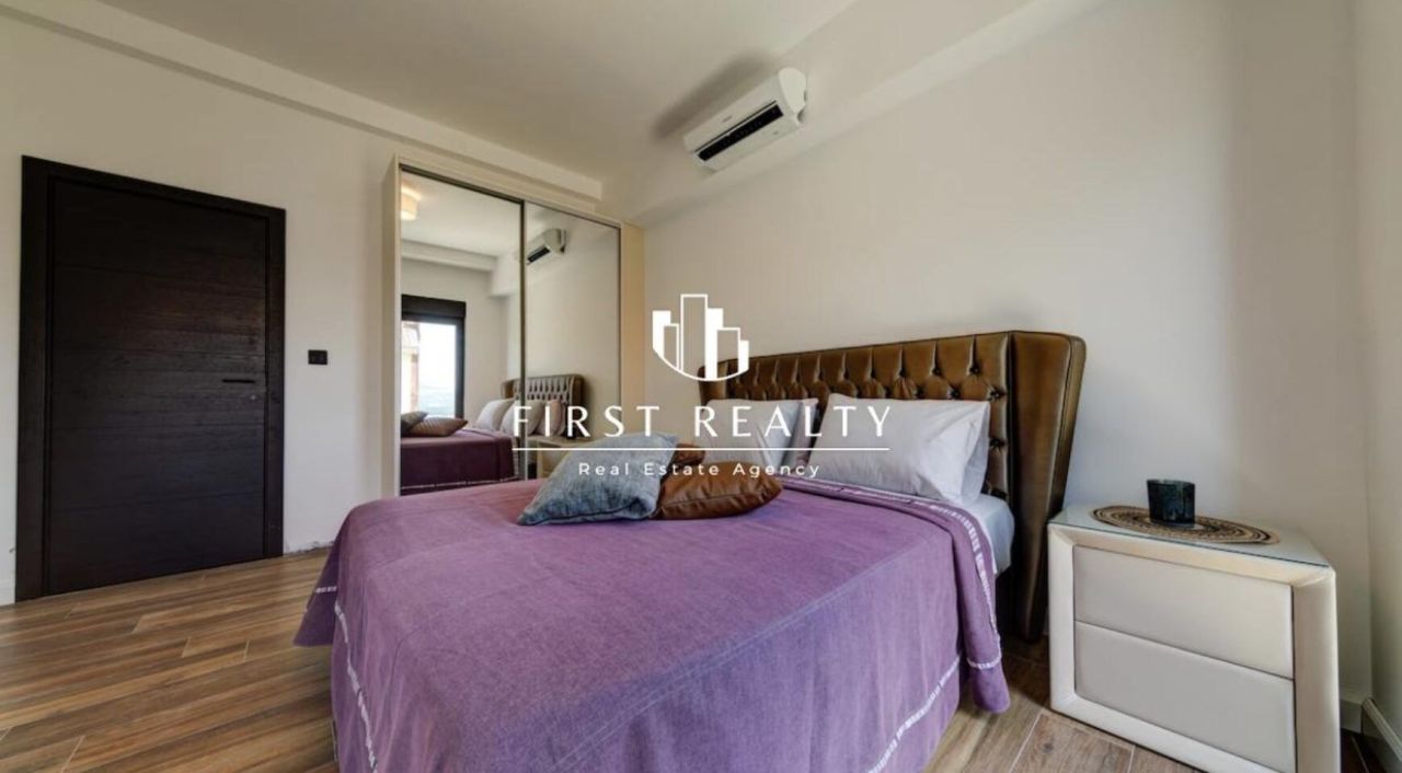 Вилла в Тивате, Черногория, 454 м² - фото 8