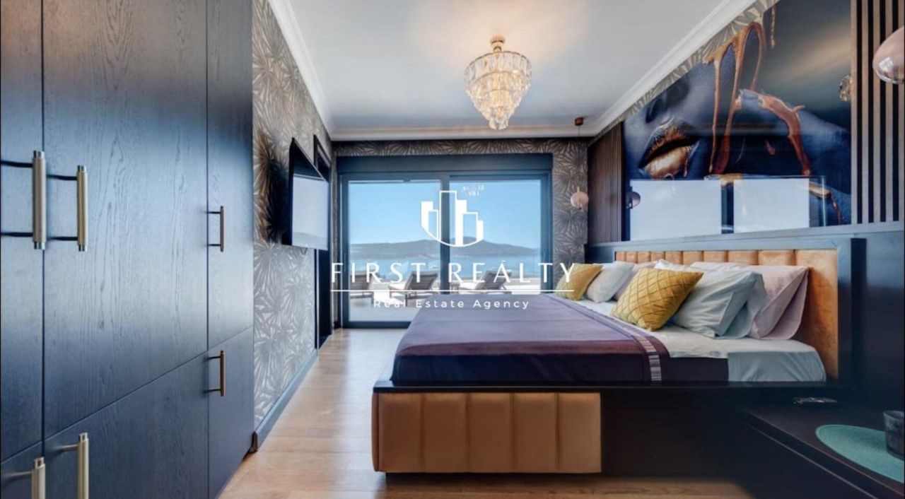 Вилла в Тивате, Черногория, 454 м² - фото 13