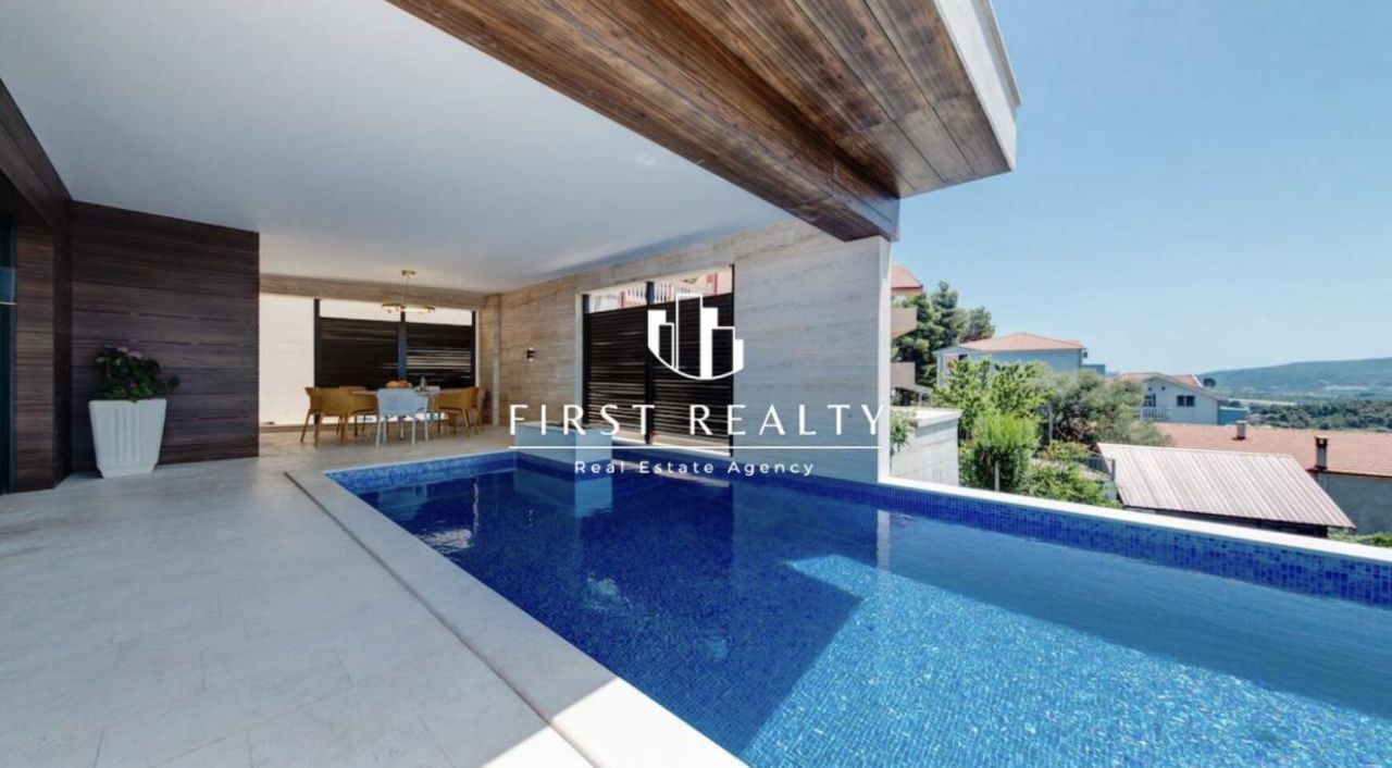 Вилла в Тивате, Черногория, 454 м² - фото 11