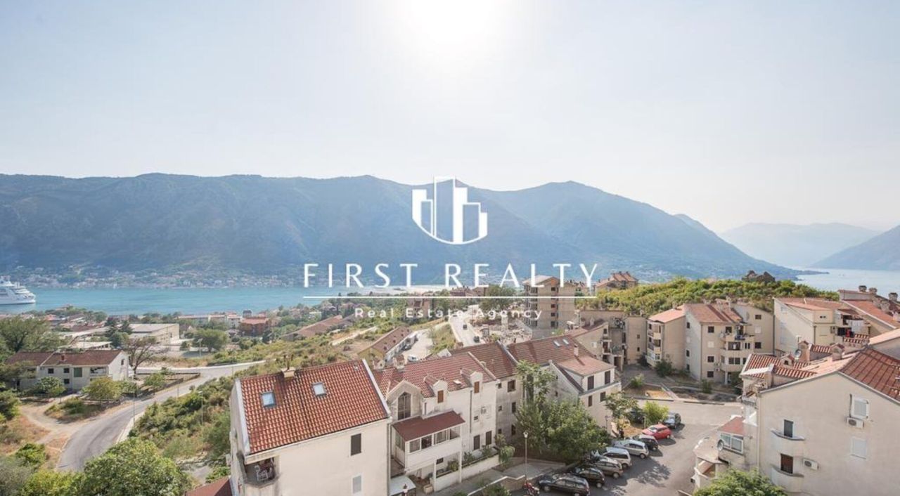 Студия в Доброте, Черногория, 46 м² - фото 3