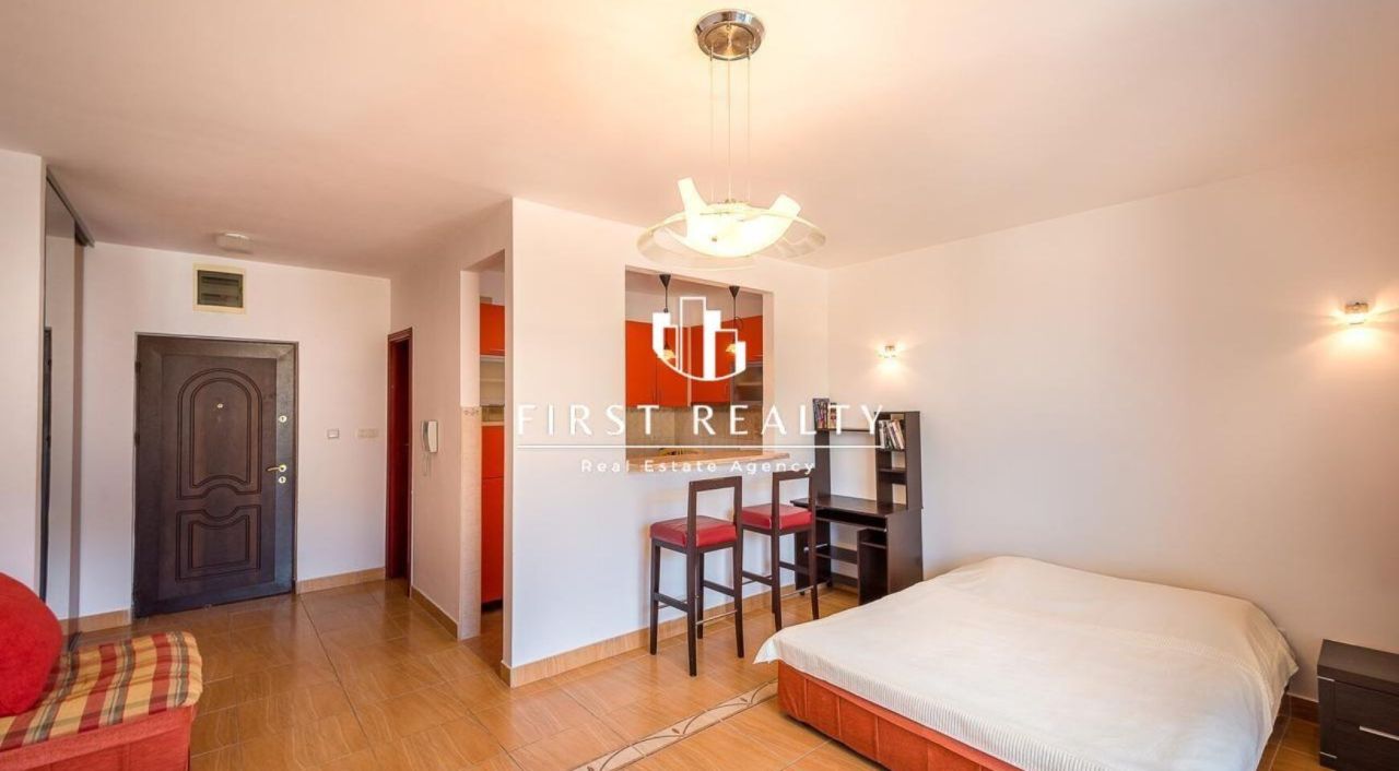 Студия в Доброте, Черногория, 46 м² - фото 7