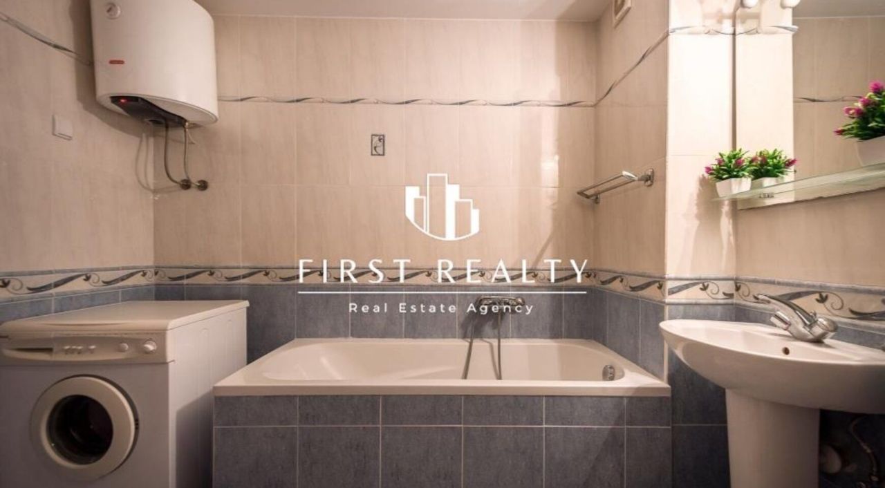 Студия в Доброте, Черногория, 46 м² - фото 10