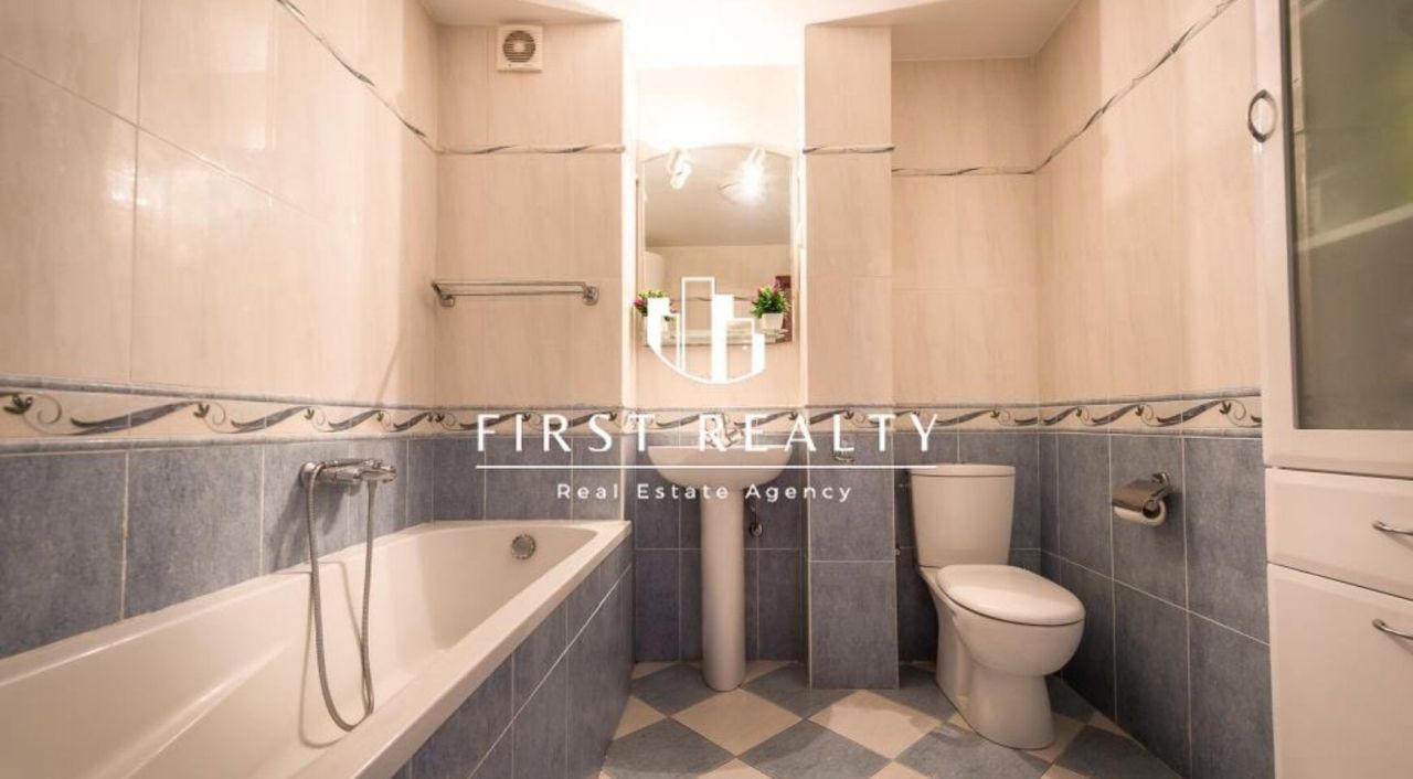 Студия в Доброте, Черногория, 46 м² - фото 9