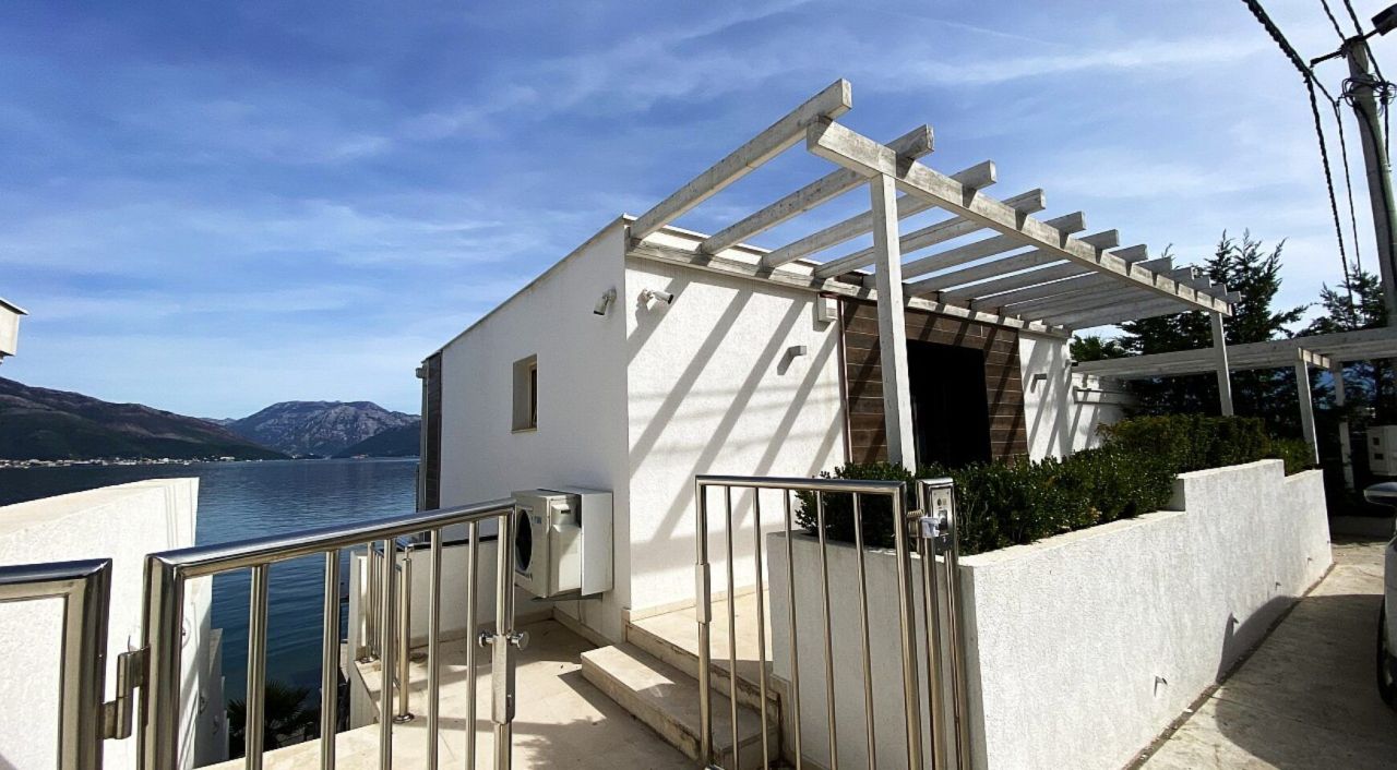 Вилла в Крашичах, Черногория, 202 м² - фото 7