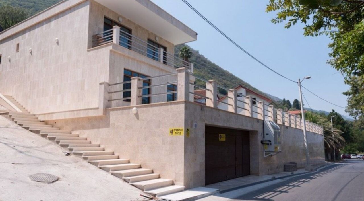 Вилла в Которе, Черногория, 370 м² - фото 5