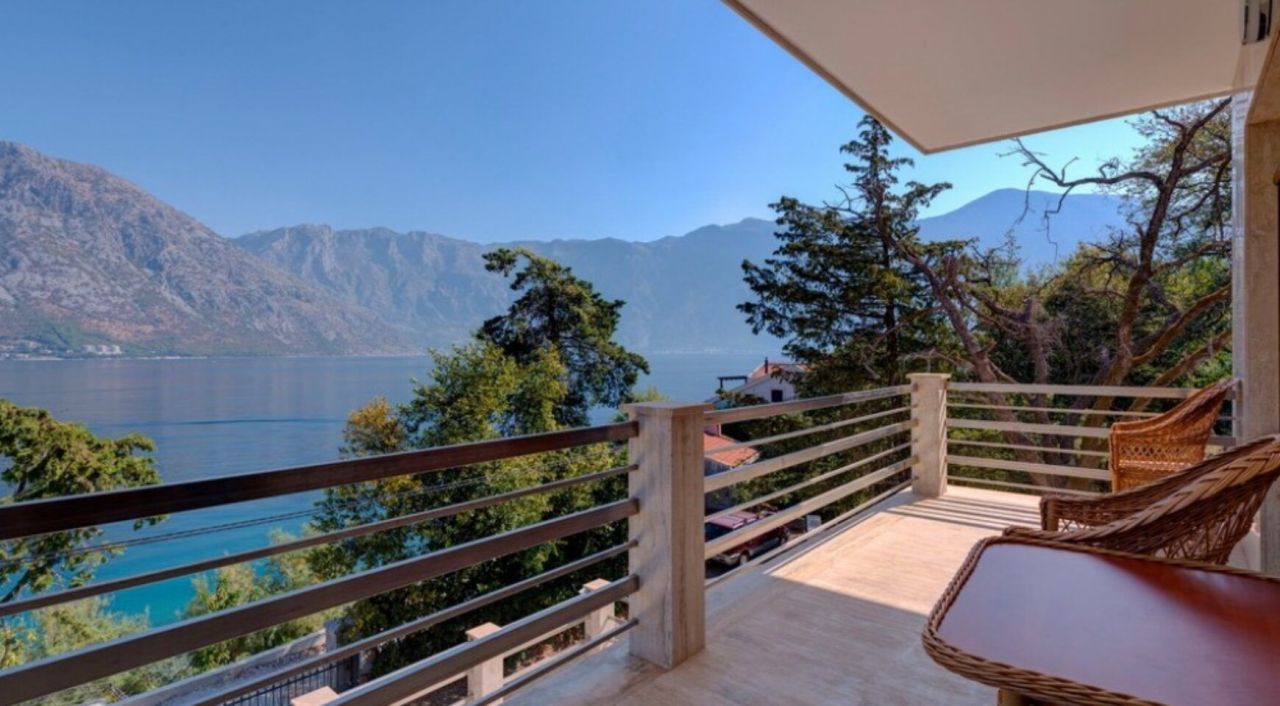 Вилла в Которе, Черногория, 370 м² - фото 7