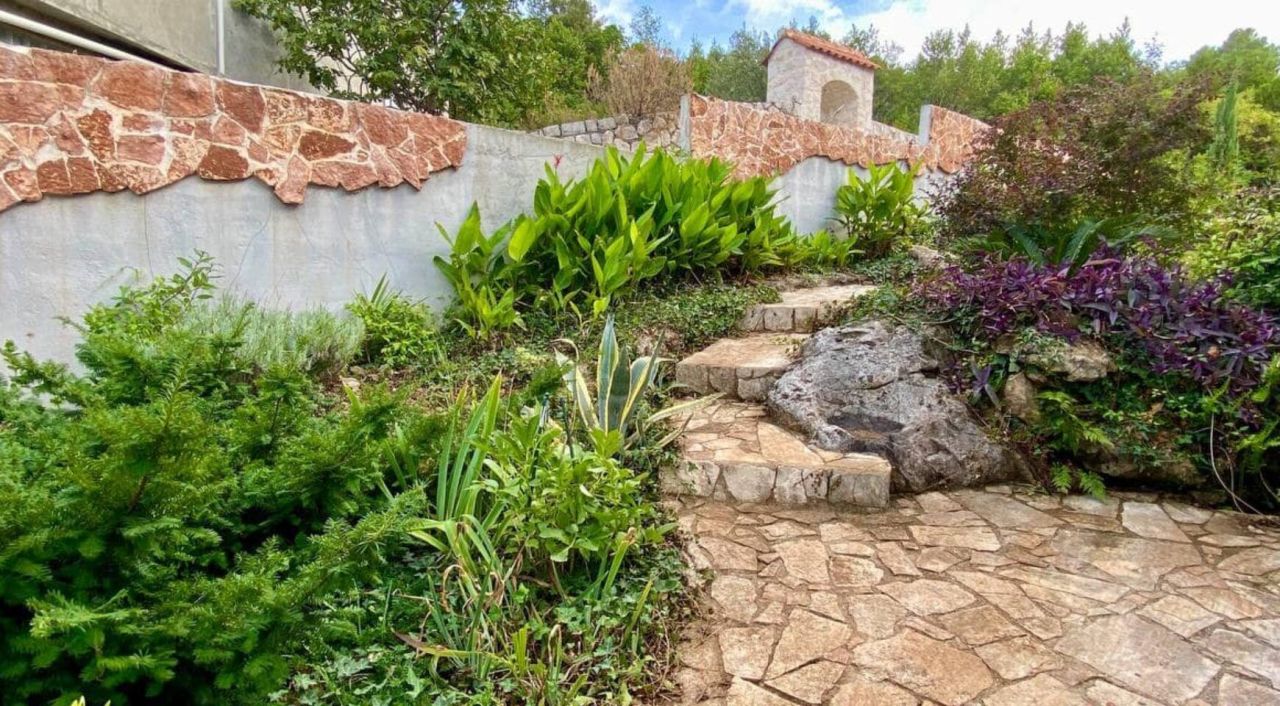 Вилла в Крашичах, Черногория, 300 м² - фото 12