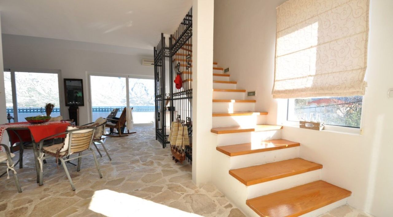 Вилла в Столиве, Черногория, 280 м² - фото 11