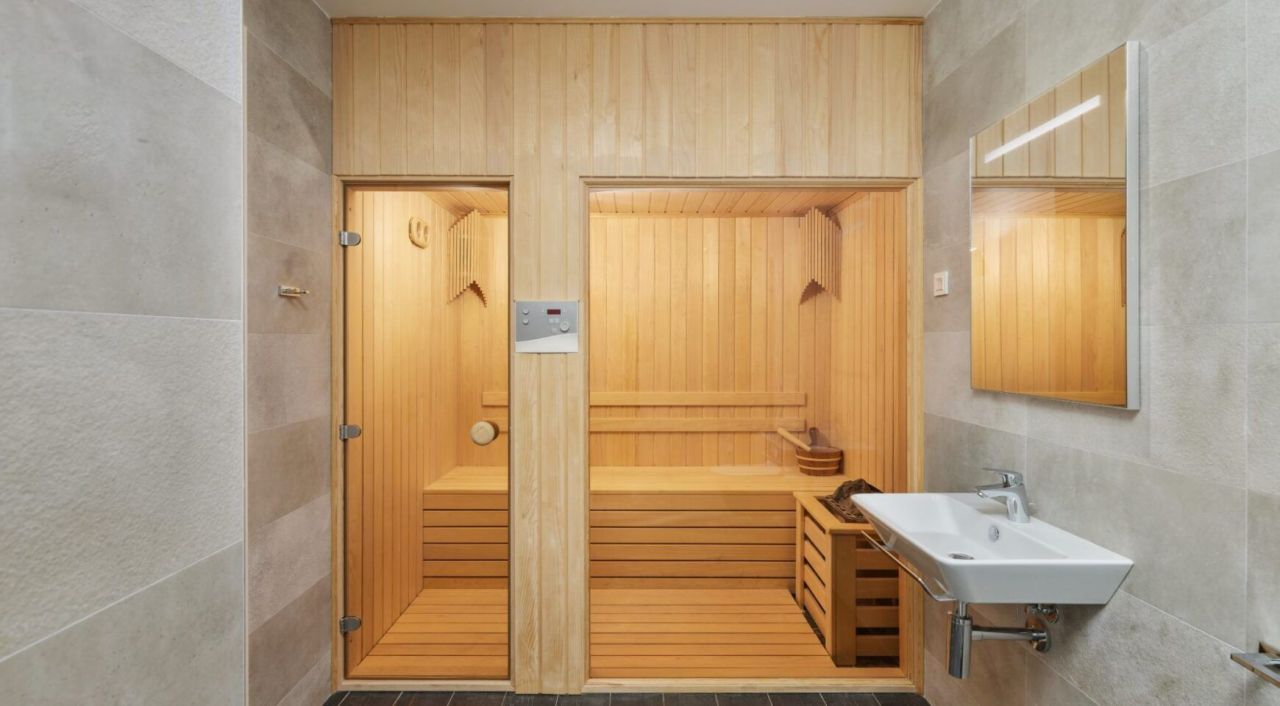 Вилла в Прчани, Черногория, 479 м² - фото 5