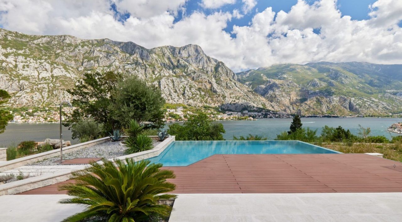 Вилла в Прчани, Черногория, 373 м² - фото 5