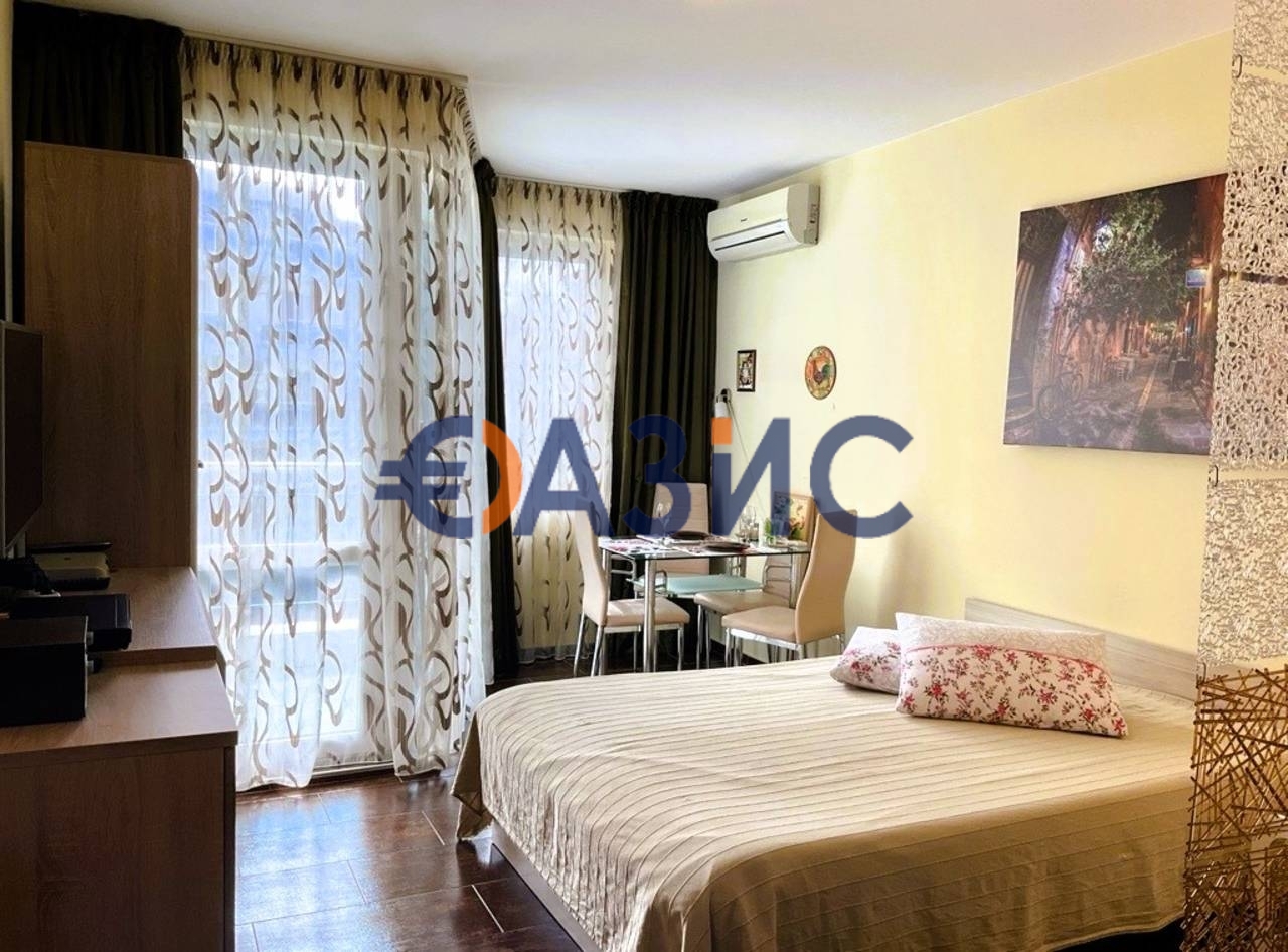 Апартаменты в Несебре, Болгария, 40.3 м² - фото 1