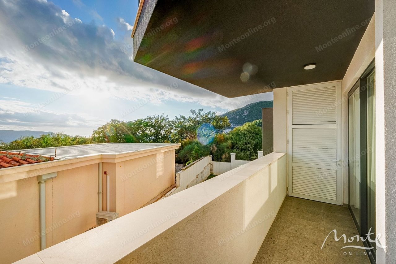 Апартаменты в Бечичи, Черногория, 67 м² - фото 19