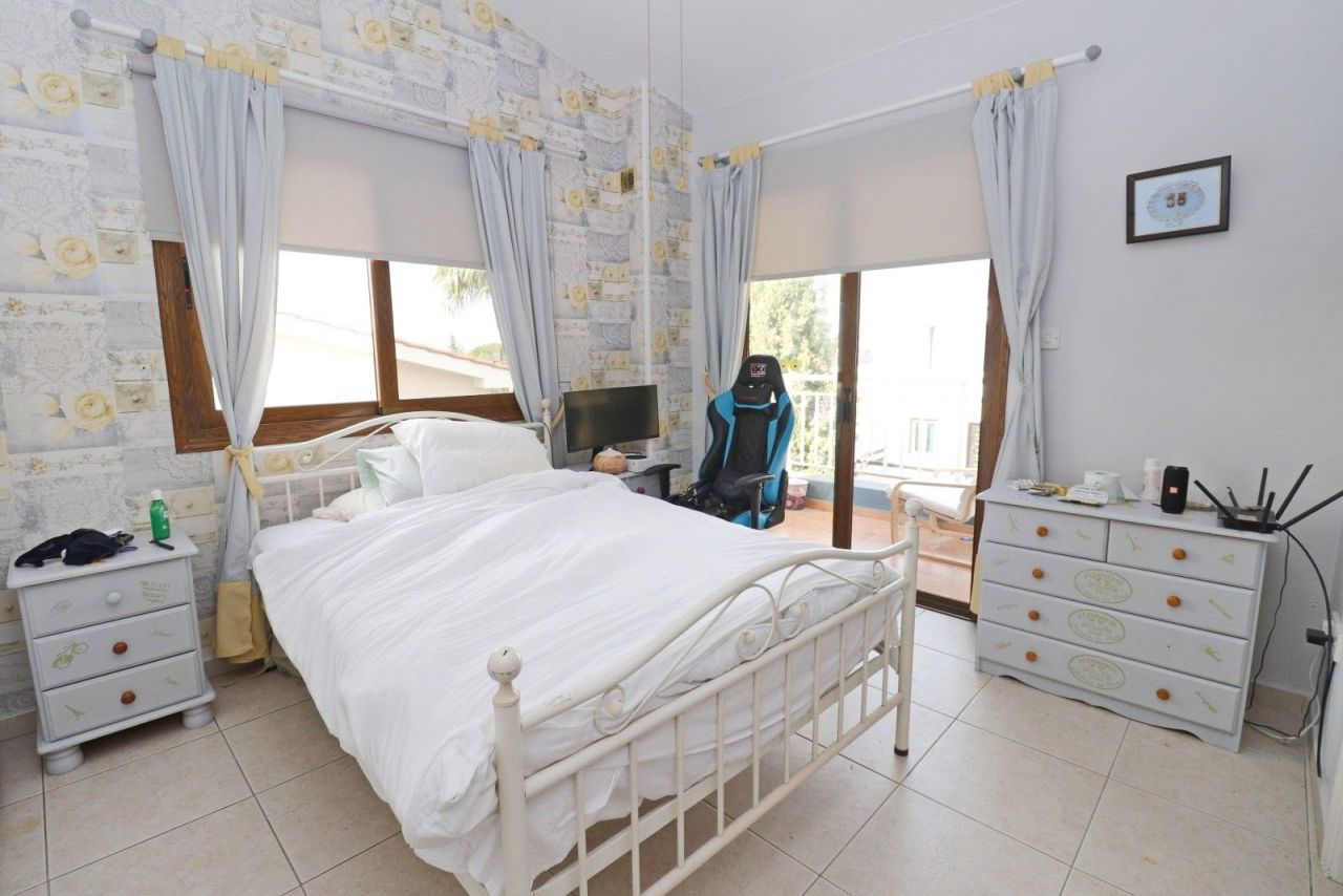 Вилла в Пафосе, Кипр, 128 м² - фото 13