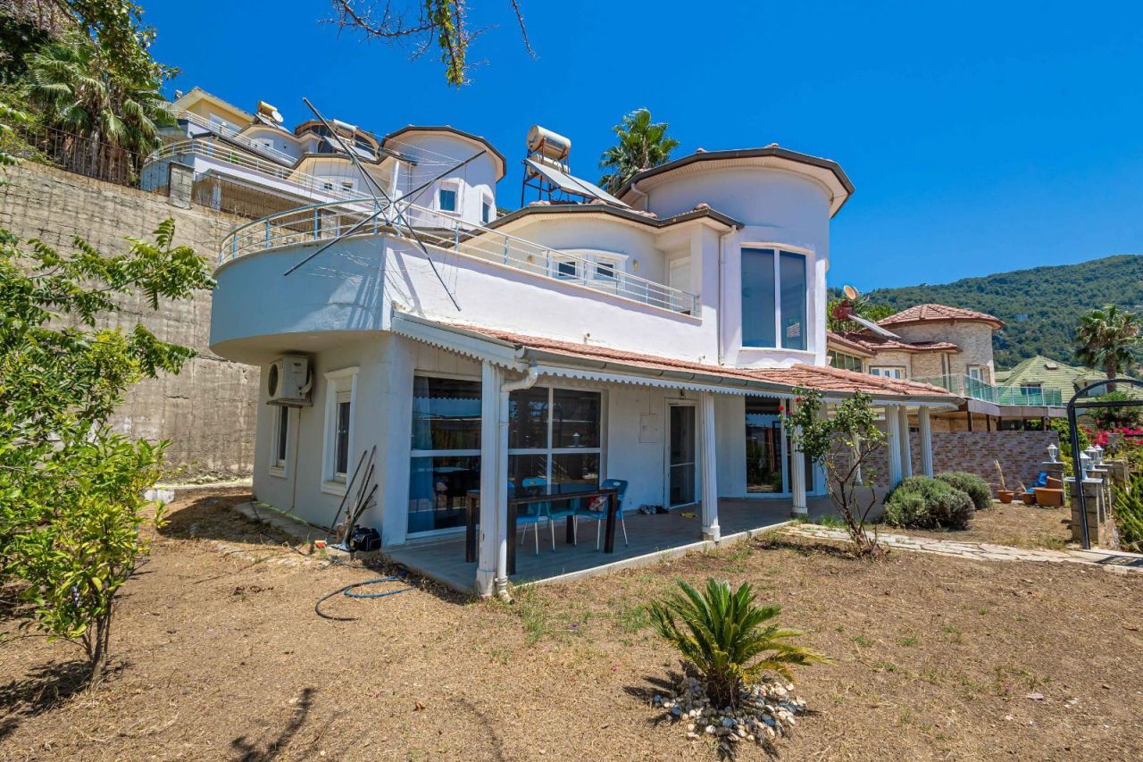 Вилла в Алании, Турция, 160 м² - фото 1