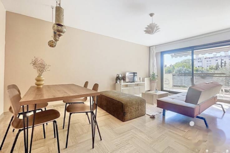 Квартира в Каннах, Франция, 57 м² - фото 1