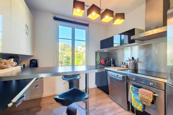 Квартира в Каннах, Франция, 58 м² - фото 2