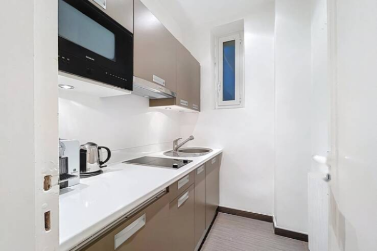 Квартира в Каннах, Франция, 26 м² - фото 2