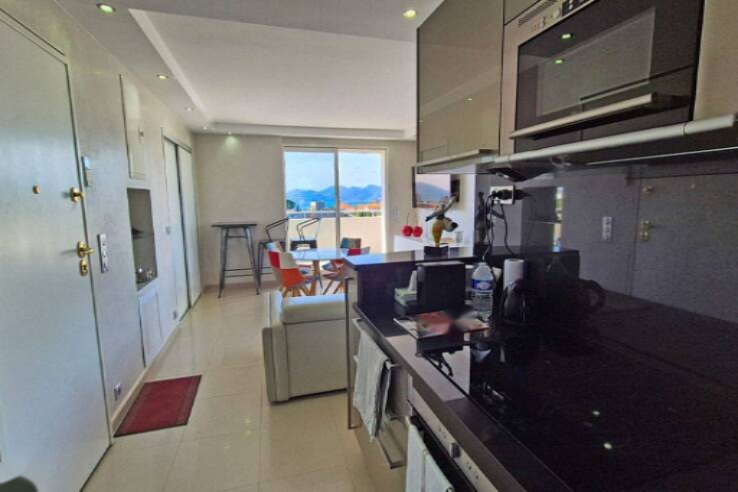 Квартира в Каннах, Франция, 90 м² - фото 2