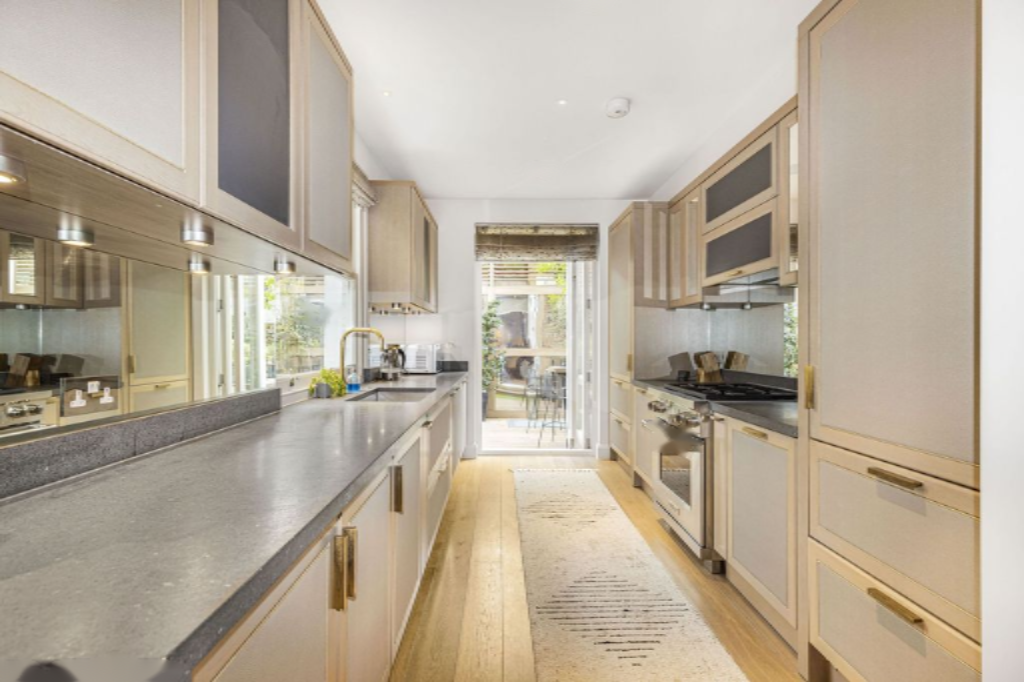 Квартира в Лондоне, Великобритания, 197 м² - фото 15