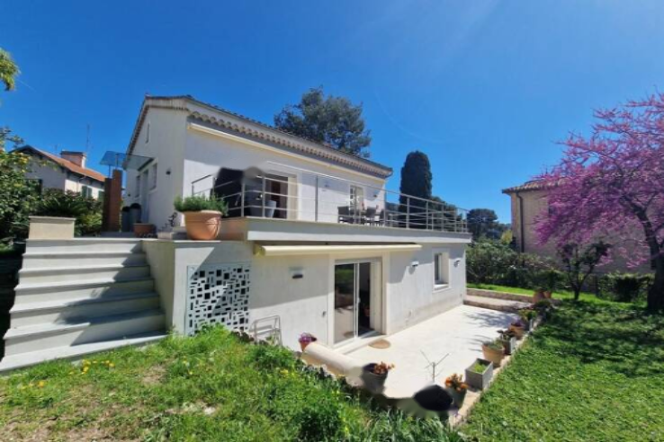 Квартира в Каннах, Франция, 176 м² - фото 1