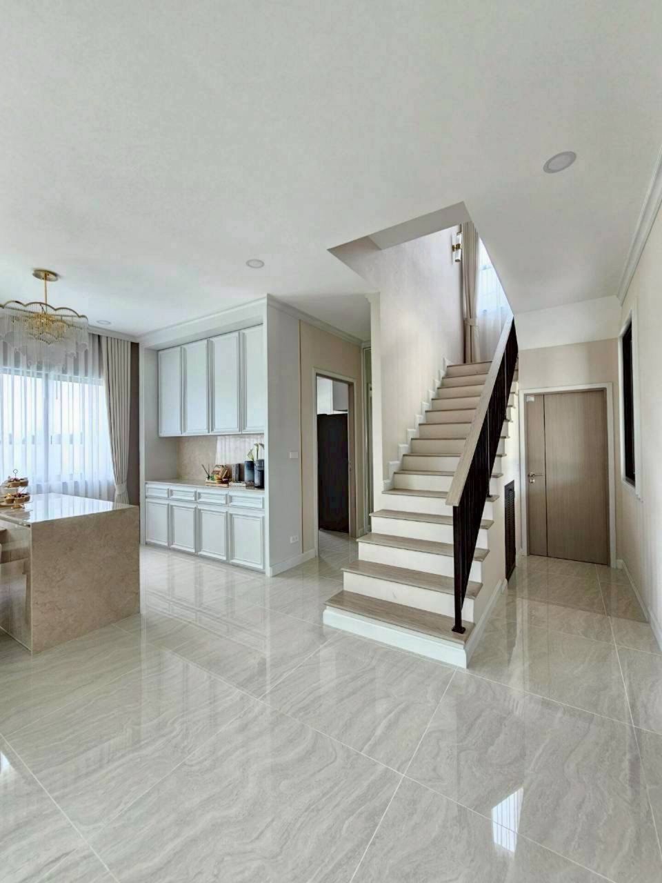 Вилла в Чонбури, Таиланд, 221 м² - фото 9