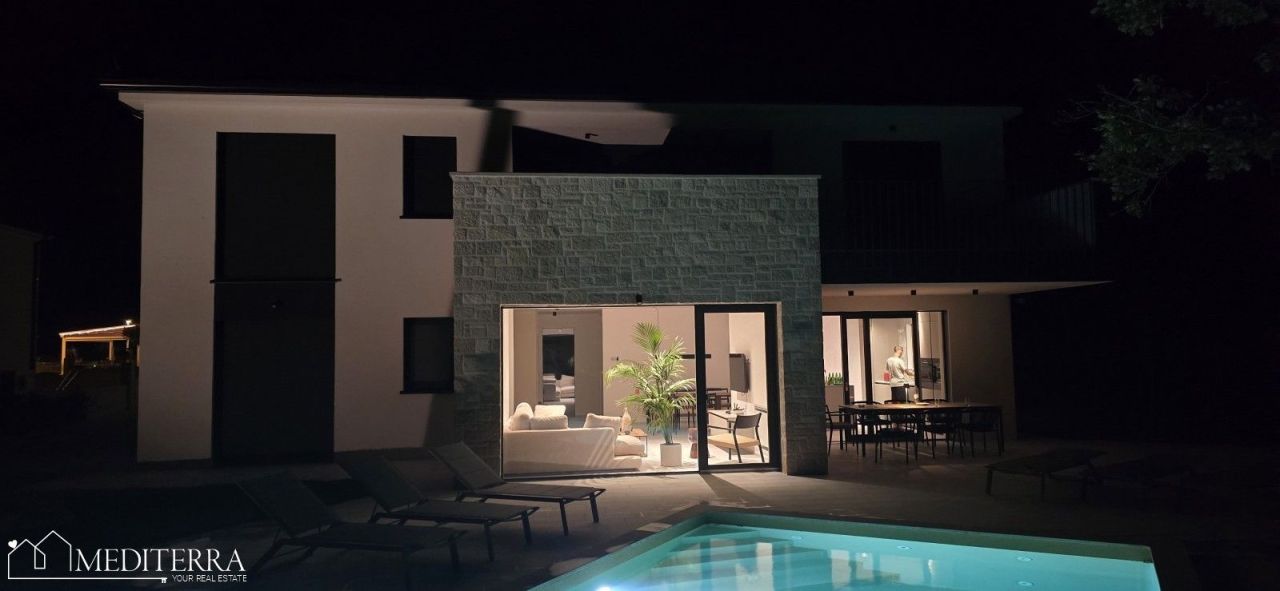 Вилла в Врсаре, Хорватия, 200 м² - фото 14