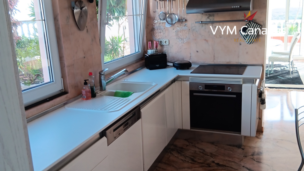 Вилла на Тенерифе, Испания, 345 м² - фото 7