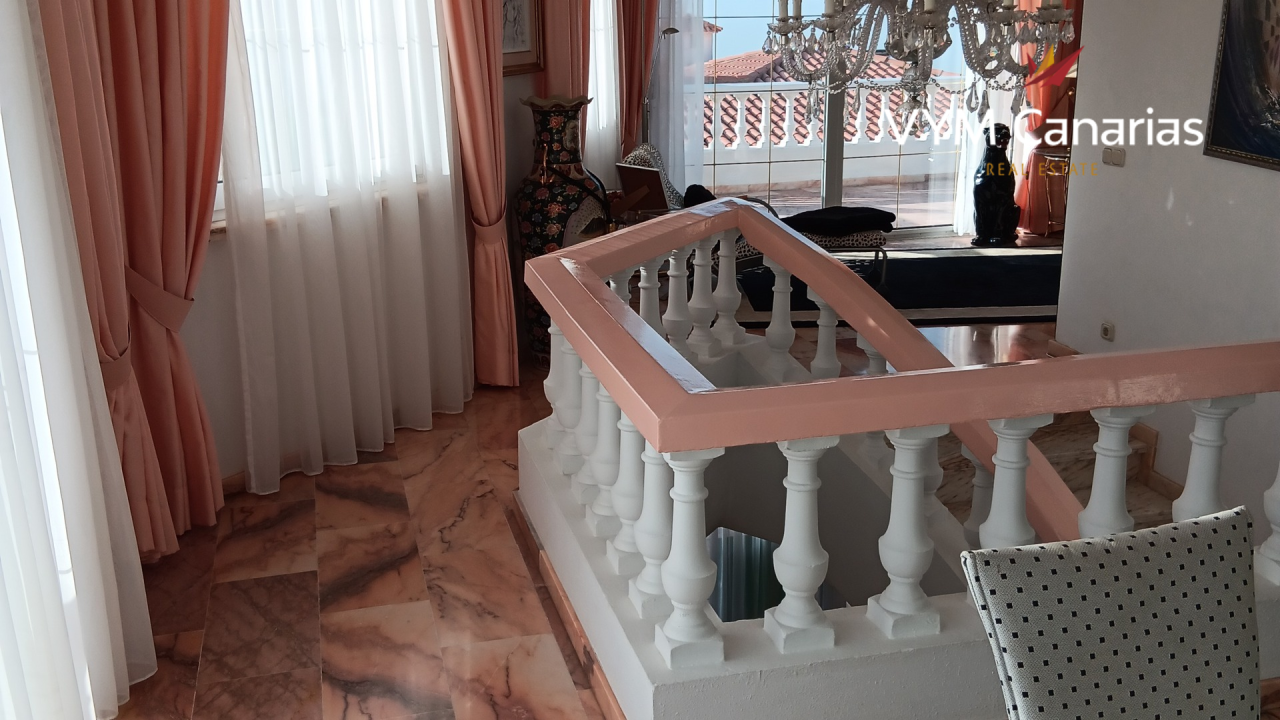 Вилла на Тенерифе, Испания, 345 м² - фото 8