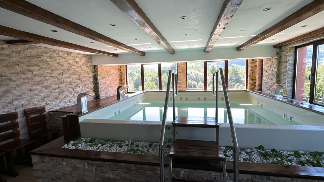 Отель, гостиница Tohanu Nou, Румыния - фото 7