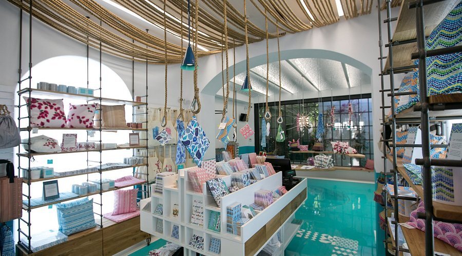 Коммерческая недвижимость в Барселоне, Испания, 85 м² - фото 2