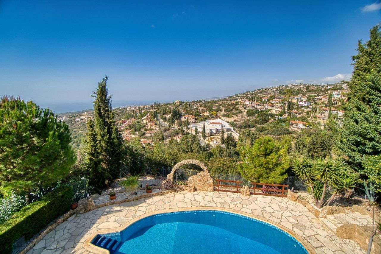 Вилла в Пафосе, Кипр, 200 м² - фото 1