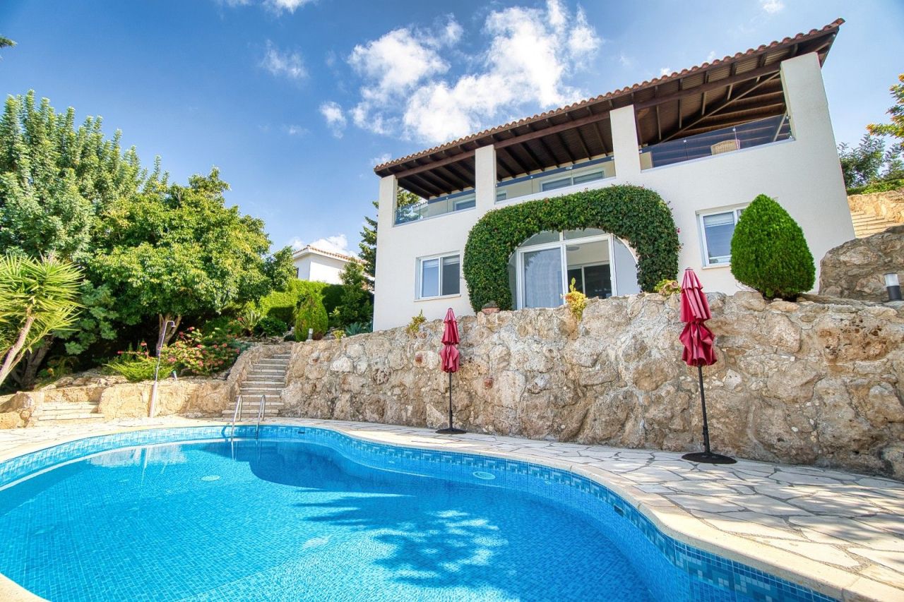 Вилла в Пафосе, Кипр, 200 м² - фото 2