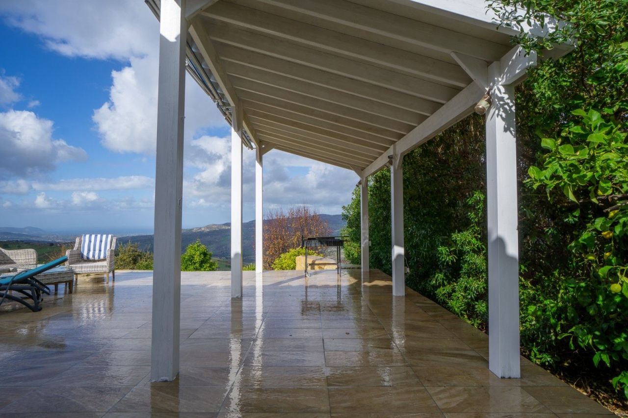 Вилла в Пафосе, Кипр, 1 283 м² - фото 9