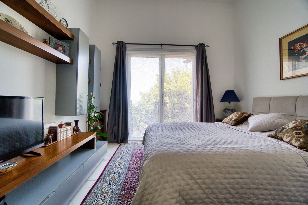 Вилла в Пафосе, Кипр, 200 м² - фото 12