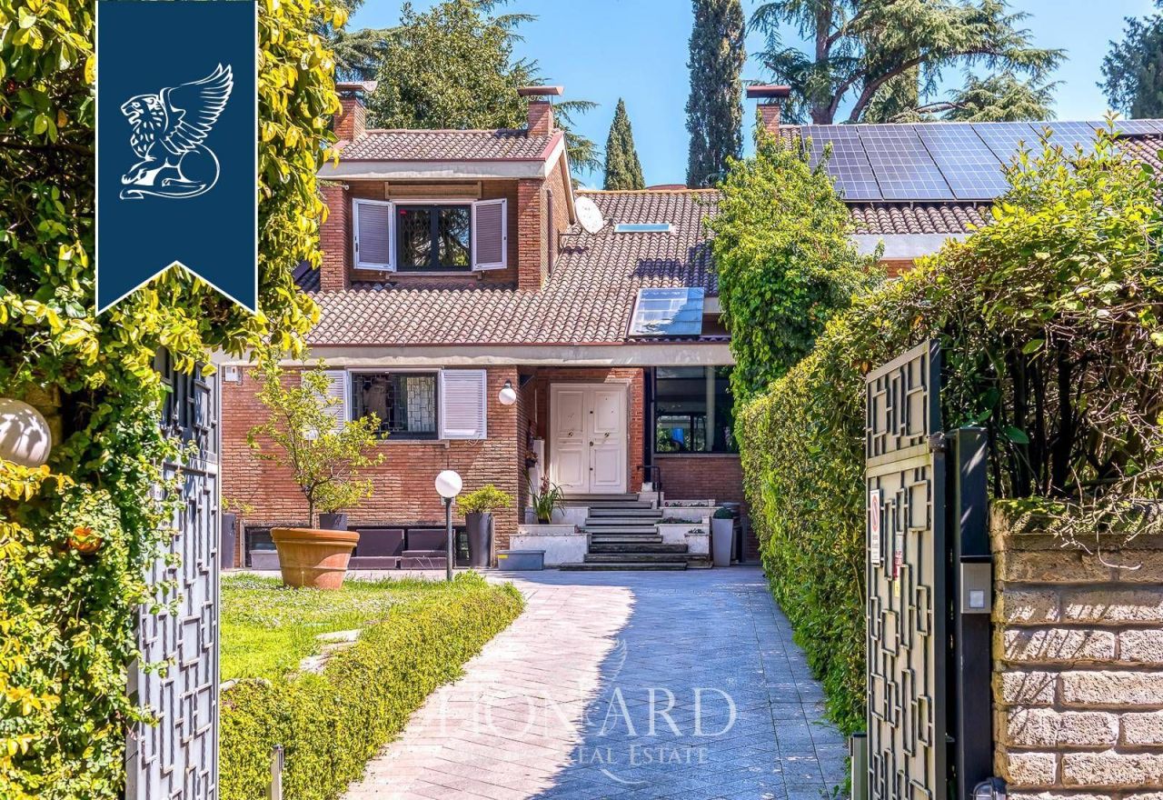 Вилла в Риме, Италия, 350 м² - фото 1