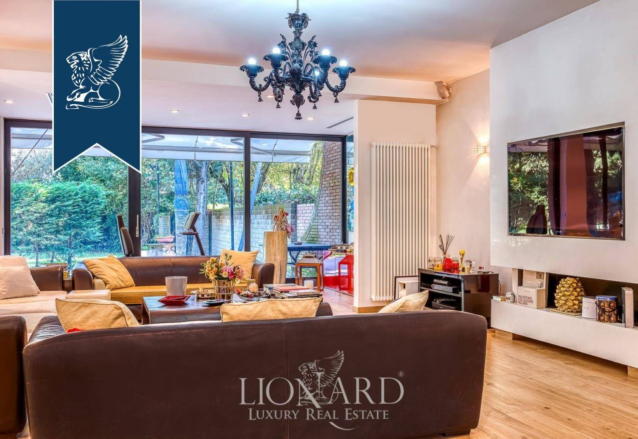 Вилла в Риме, Италия, 350 м² - фото 6